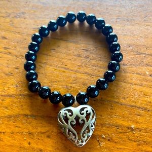 Jay king black bead stretch bracelet & puff heart